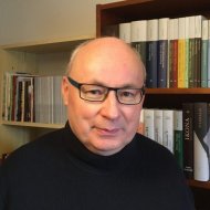 Pavel Ambros SJ, profesor emeritus