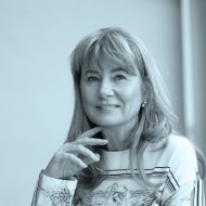 Dr. Danuše Siering